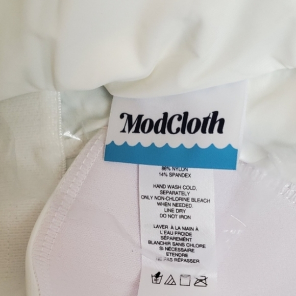 Modcloth The Reese Retro Swimsuit - Picture 7 of 10